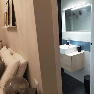 Double or Twin Room Private Bathroom
